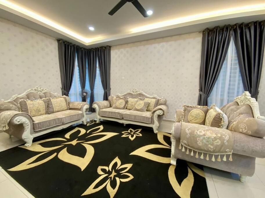 13Staycation Islamic Homestay Malacca Extérieur photo